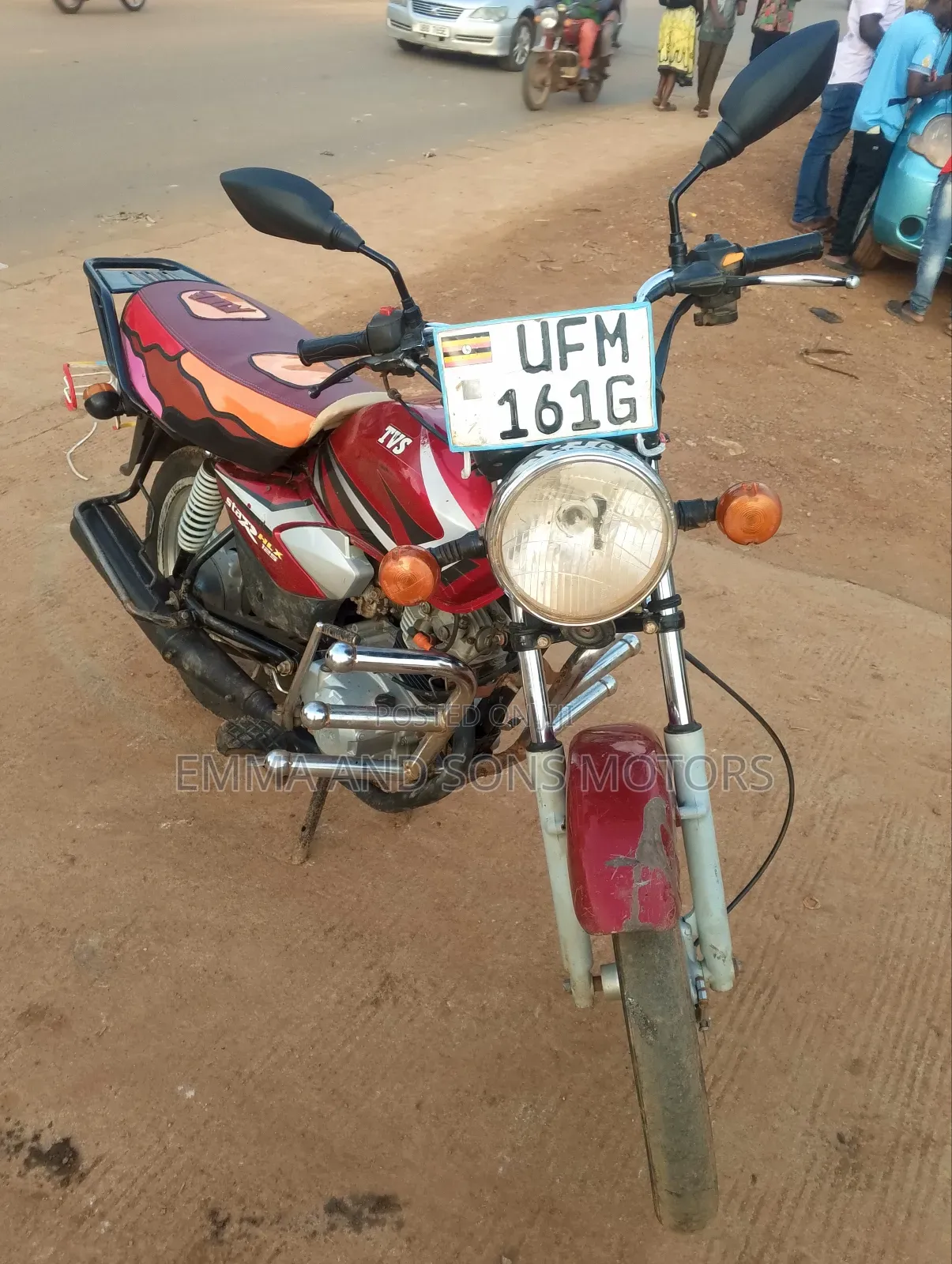 TVS HLX 125 2023 Red