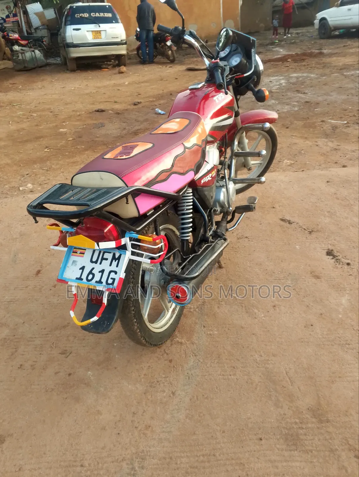 TVS HLX 125 2023 Red