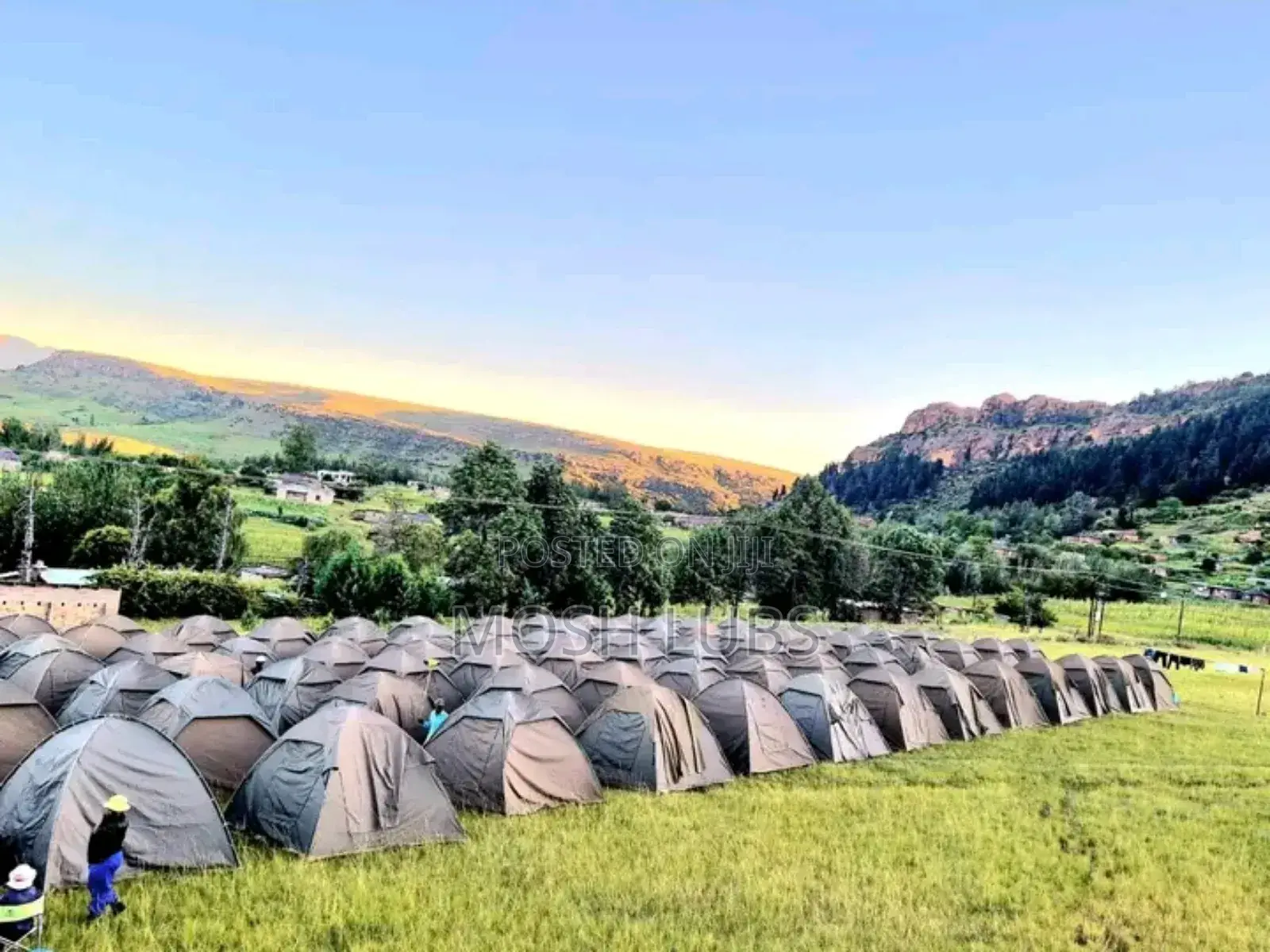 4-Persons Camping Tent