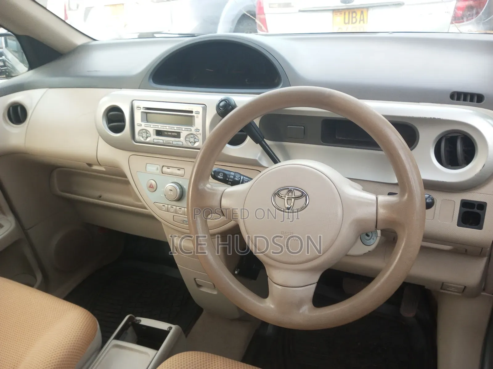 Toyota Porte 2007 Silver