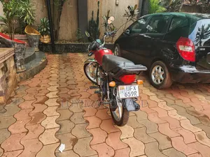 Hero Hunter 100 2018 Red