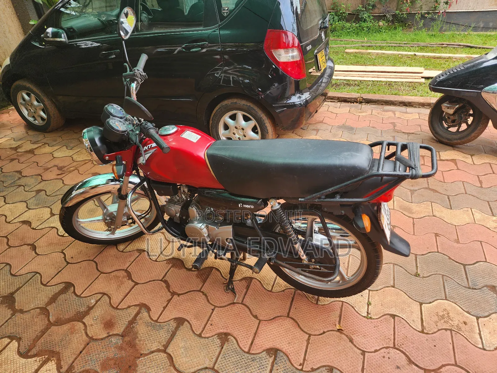 Hero Hunter 100 2018 Red
