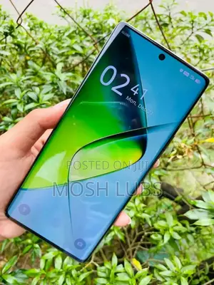 New Infinix Note 40 Pro 256 GB Green