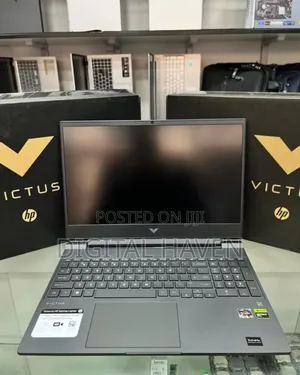 New Laptop HP Victus 15 16GB Intel Core i5 SSD 512GB