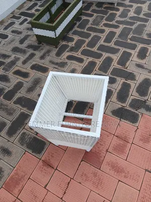 Flower Pots