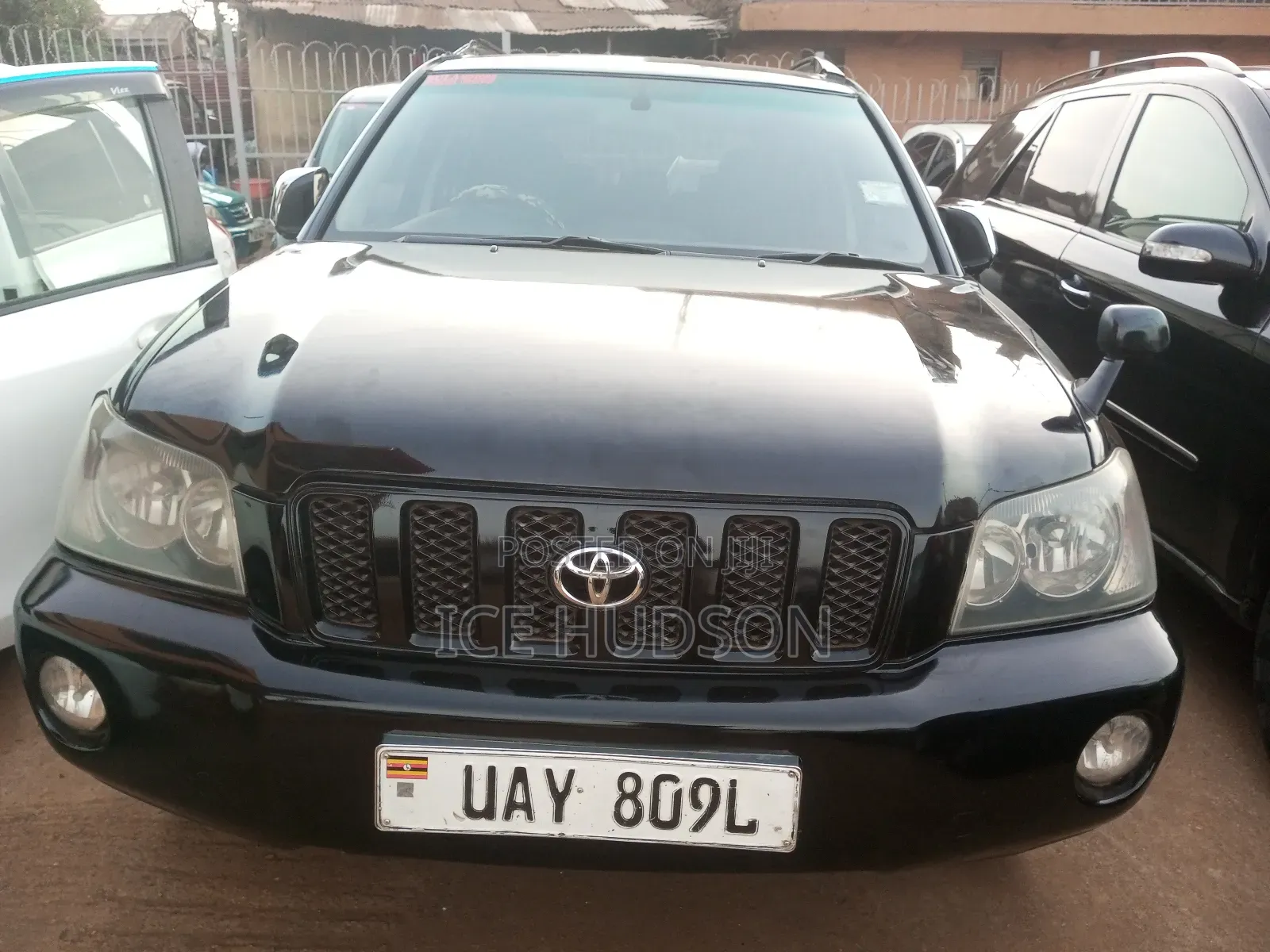 Toyota Kluger 2004 Black