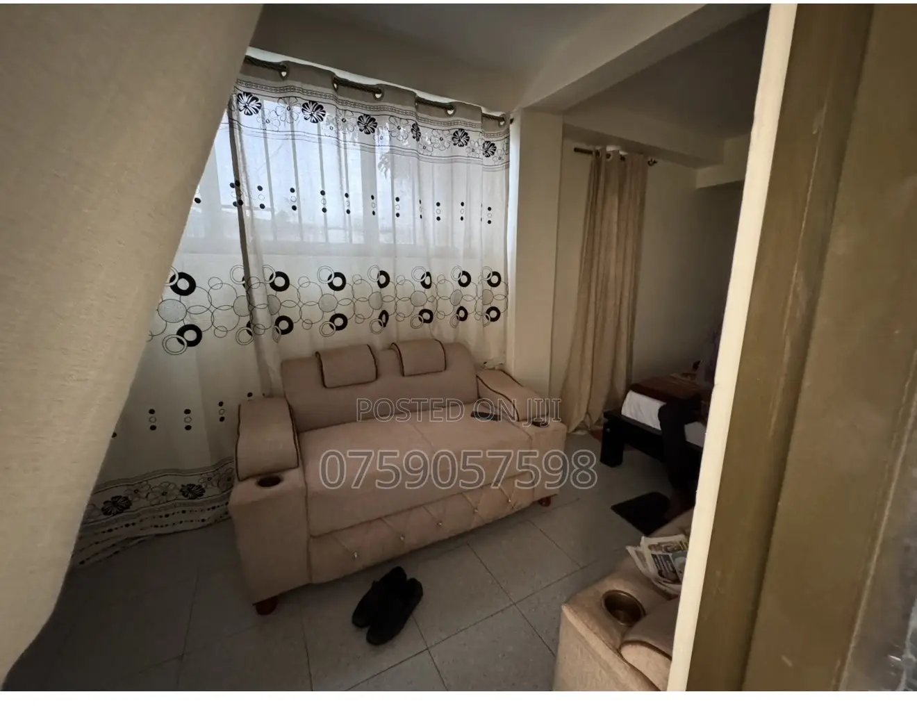 10bdrm Block of Flats in Ndejje - Kanyanya, Ssabagabo-Makindye for sale