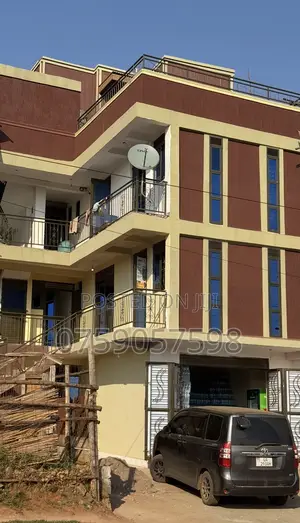 10bdrm Block of Flats in Ndejje - Kanyanya, Ssabagabo-Makindye for sale