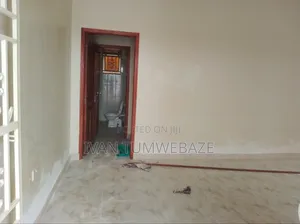 1bdrm Bungalow in Zana Entebbe Road, Central Division for rent