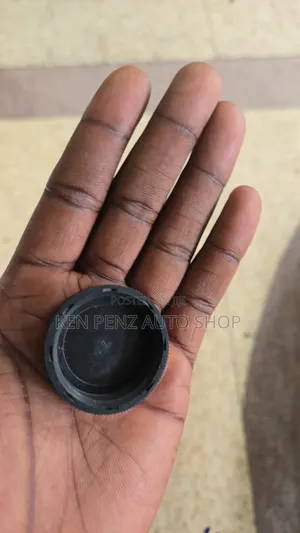 Nissan Xtrail Coolant Reservoir Tank Cap / Cover