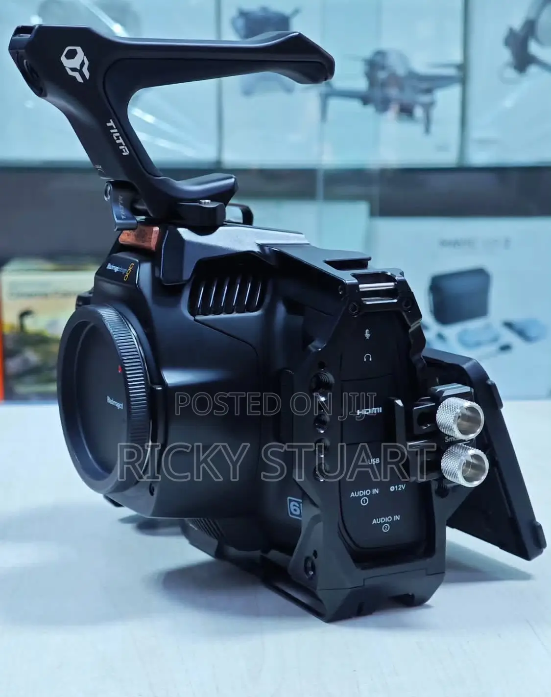 Blackmagic Design Pocket Cinema Camera Pro