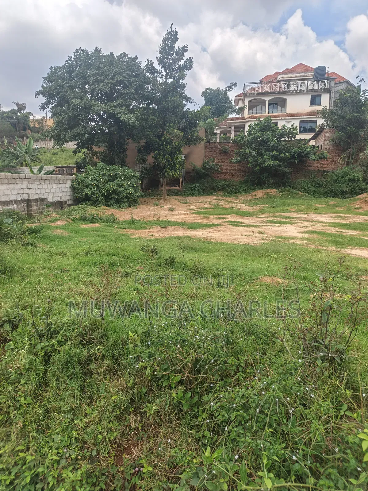 100by50ft Plot on Sale in Kyanja Ring Road