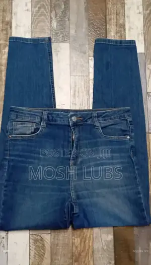 Louis Vuitton Jeans for Girls