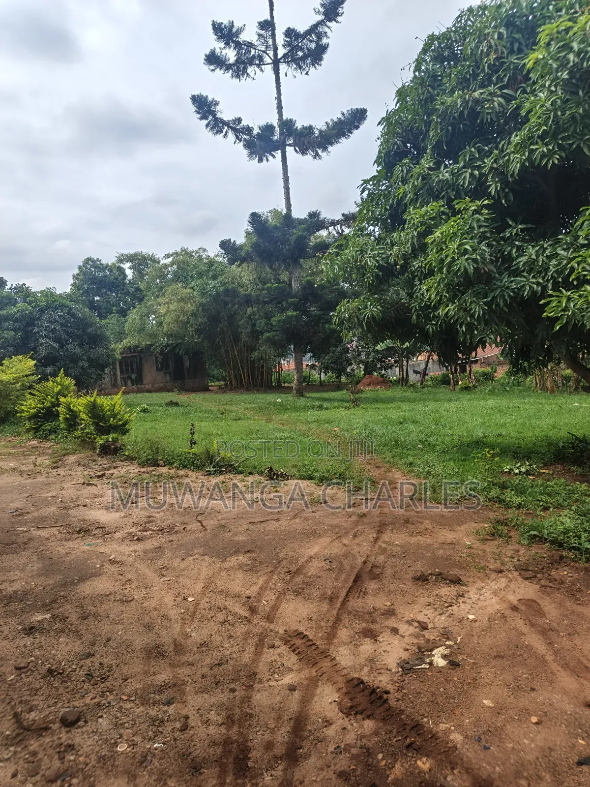 65decimals of Land on Sale in Kisaasi