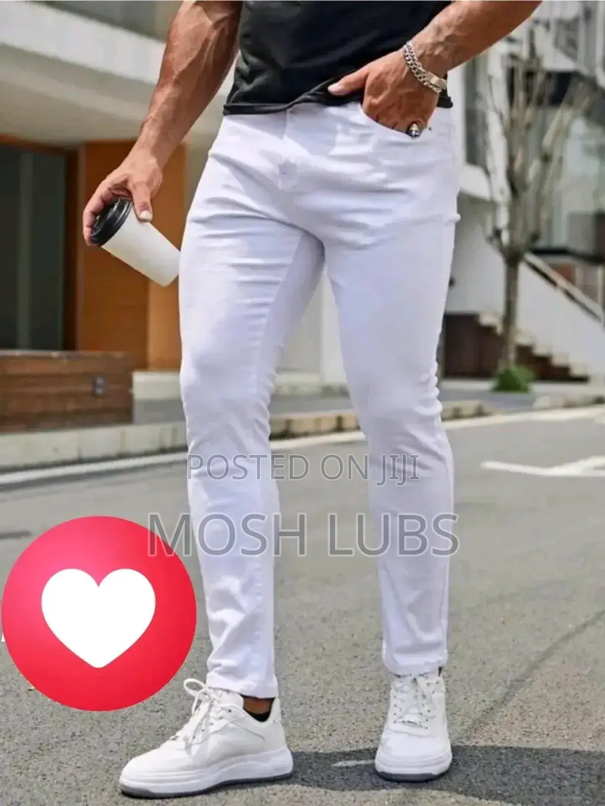 Levis Plain White Jeans