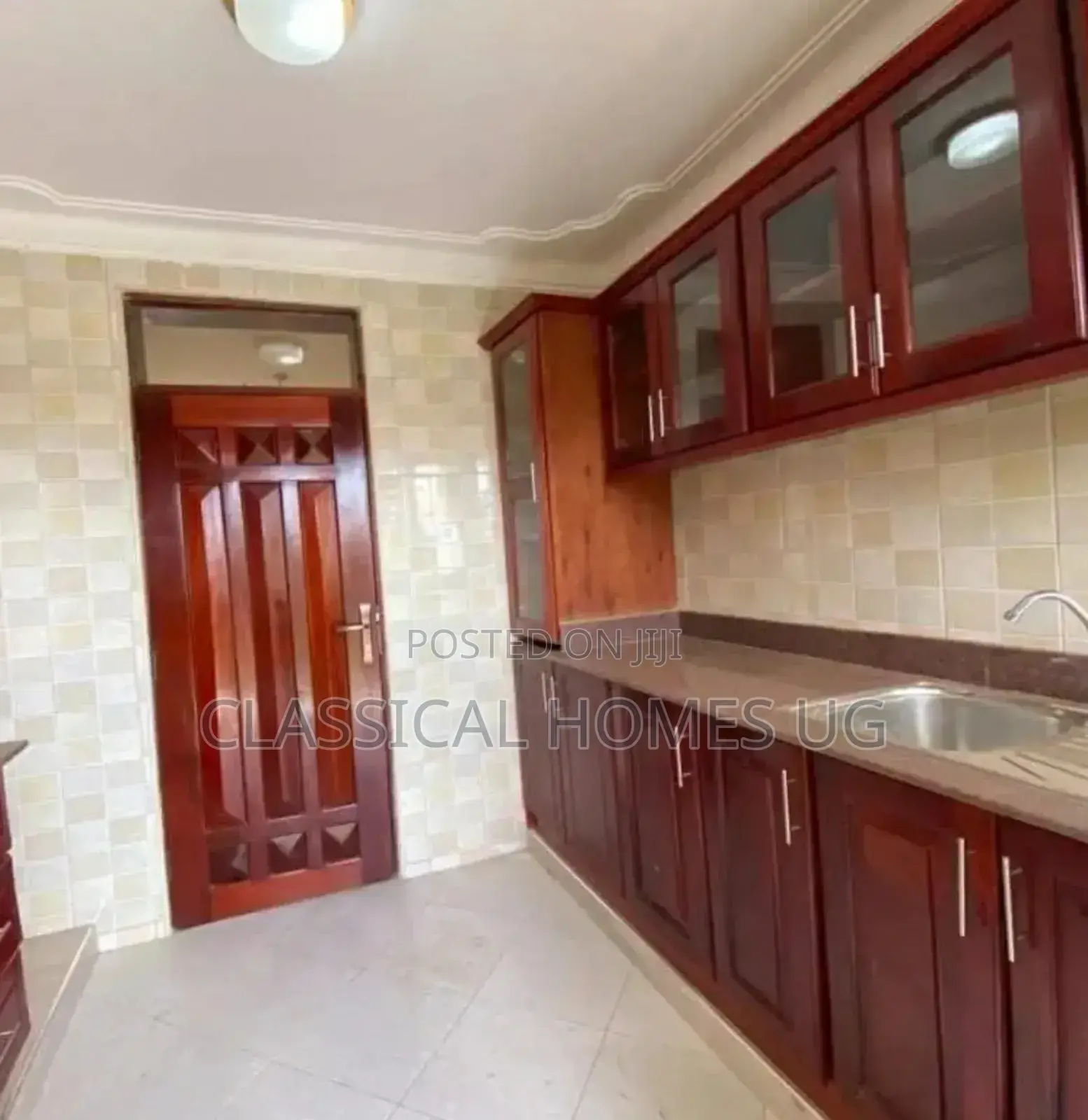3bdrm Apartment in Lubowa Entebbe Road, Central Division for rent