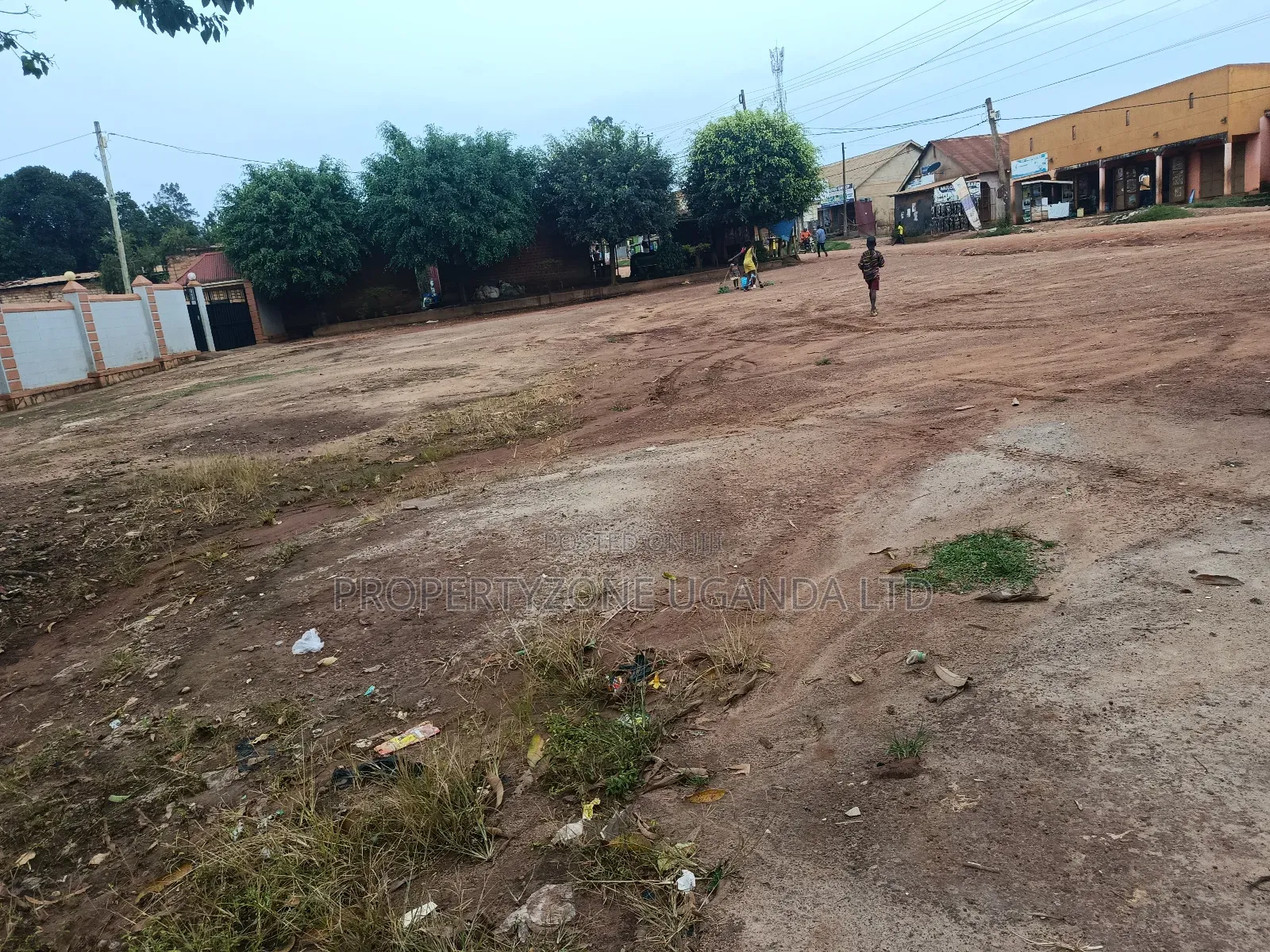 1 Acre, With A Storied House Good For Commercial Projects, Bombo Rd