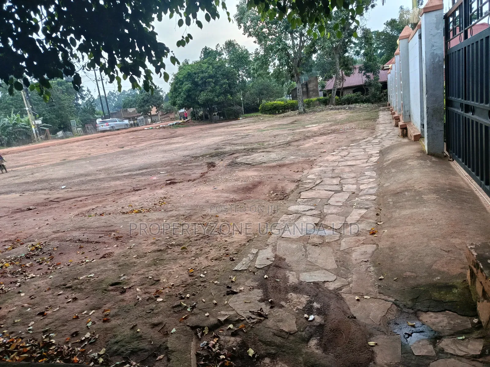 1 Acre, With A Storied House Good For Commercial Projects, Bombo Rd