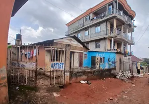 Commercial Plot for Sale in Kasubi Town Along Hoima Road.