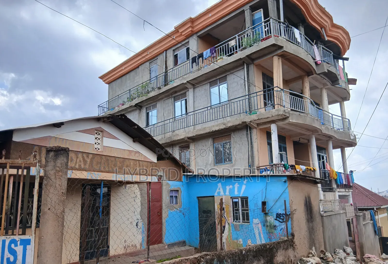 Commercial Plot for Sale in Kasubi Town Along Hoima Road.