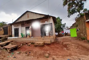 Commercial Plot for Sale at Namungoona Along Hoima Road.