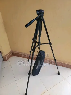 Yunteng Camera Stands