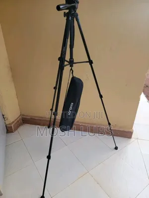 Yunteng Camera Stands