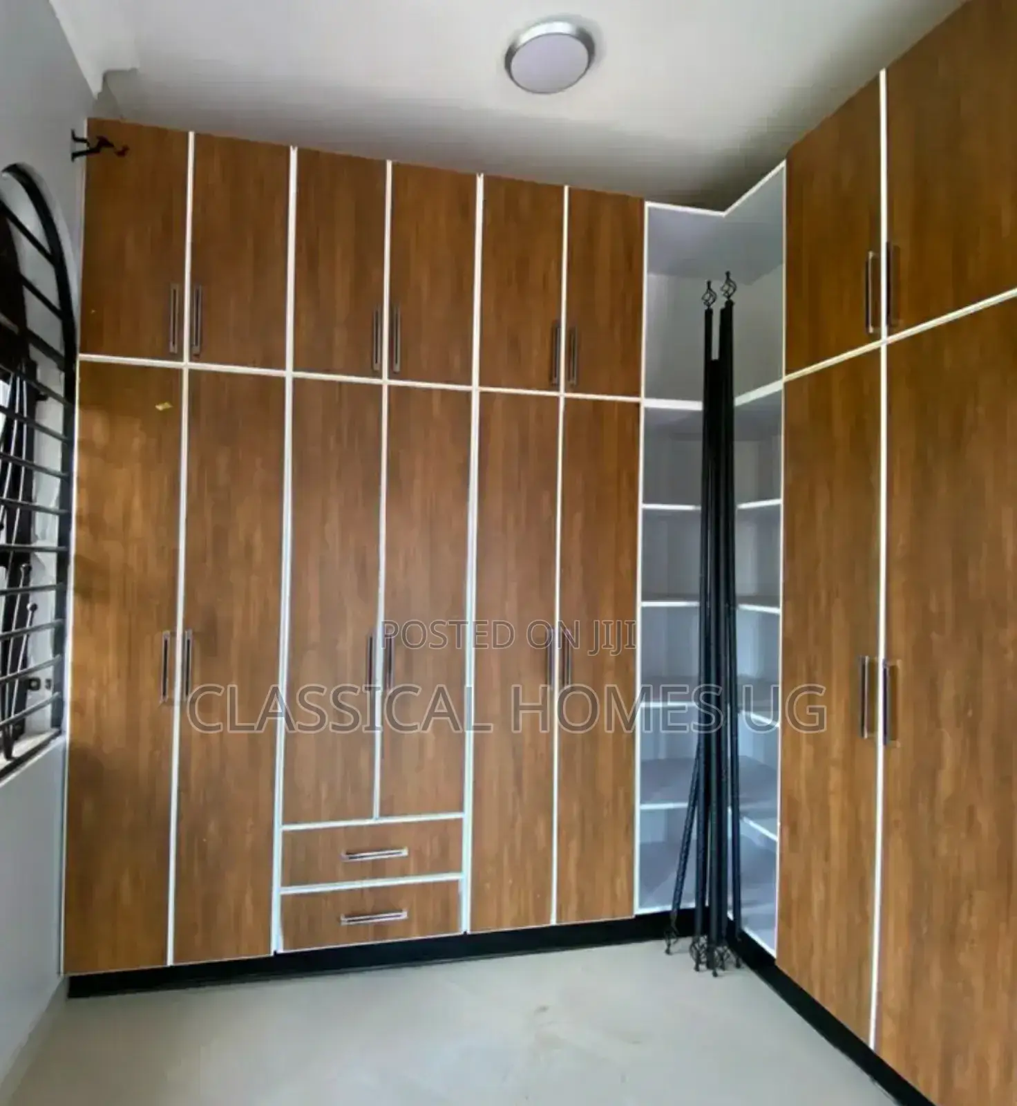3bdrm Apartment in Lubowa Entebbe Road, Central Division for rent