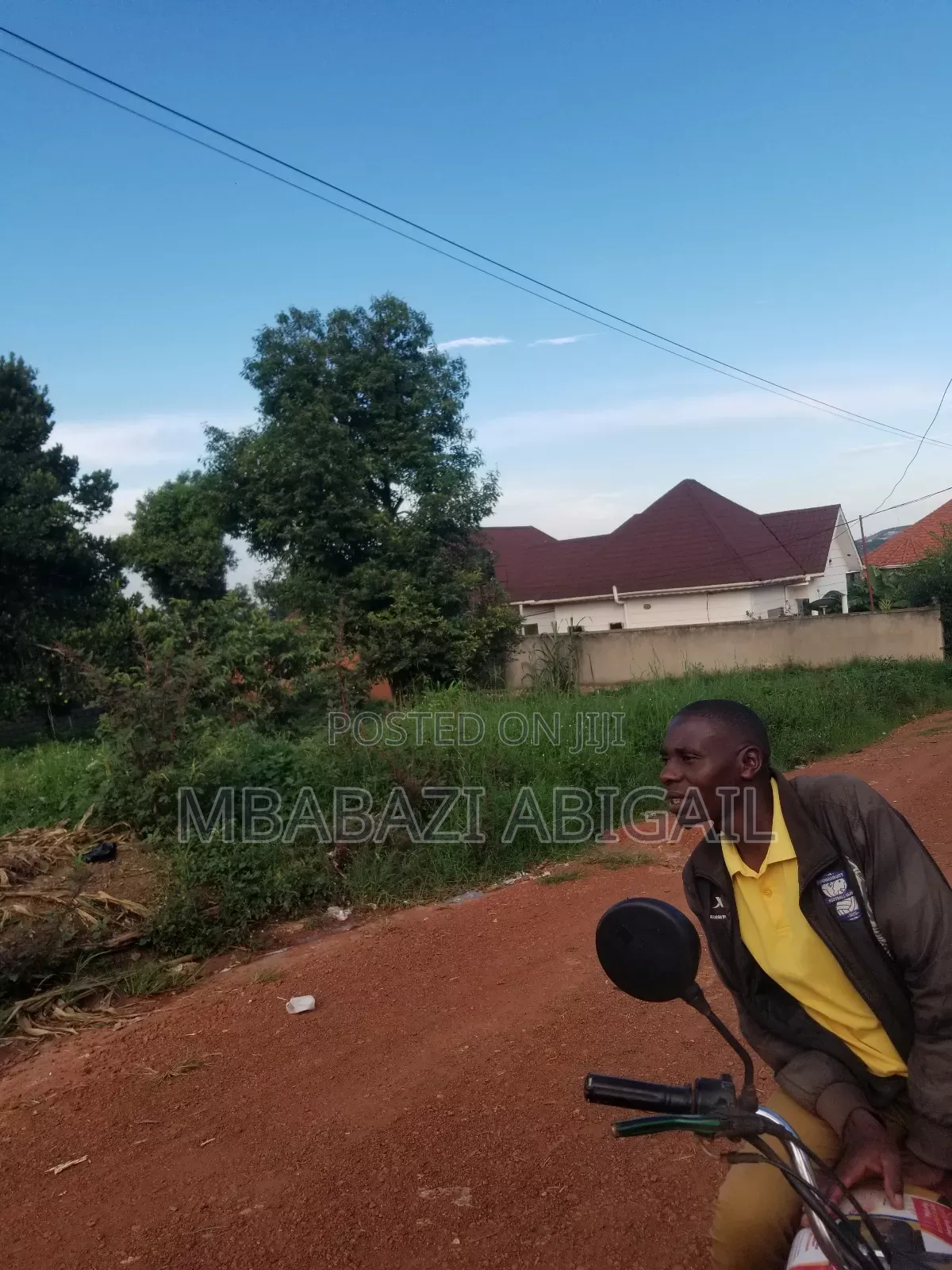 Land and Plots 150×100 Wakiso Banda