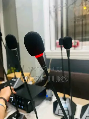 Retractable Desktop Microphones for Conferences