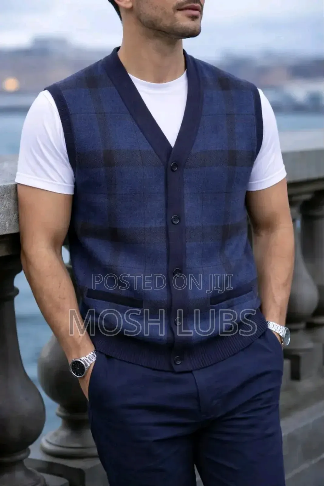 V-Neck Sleeveless Sweaters