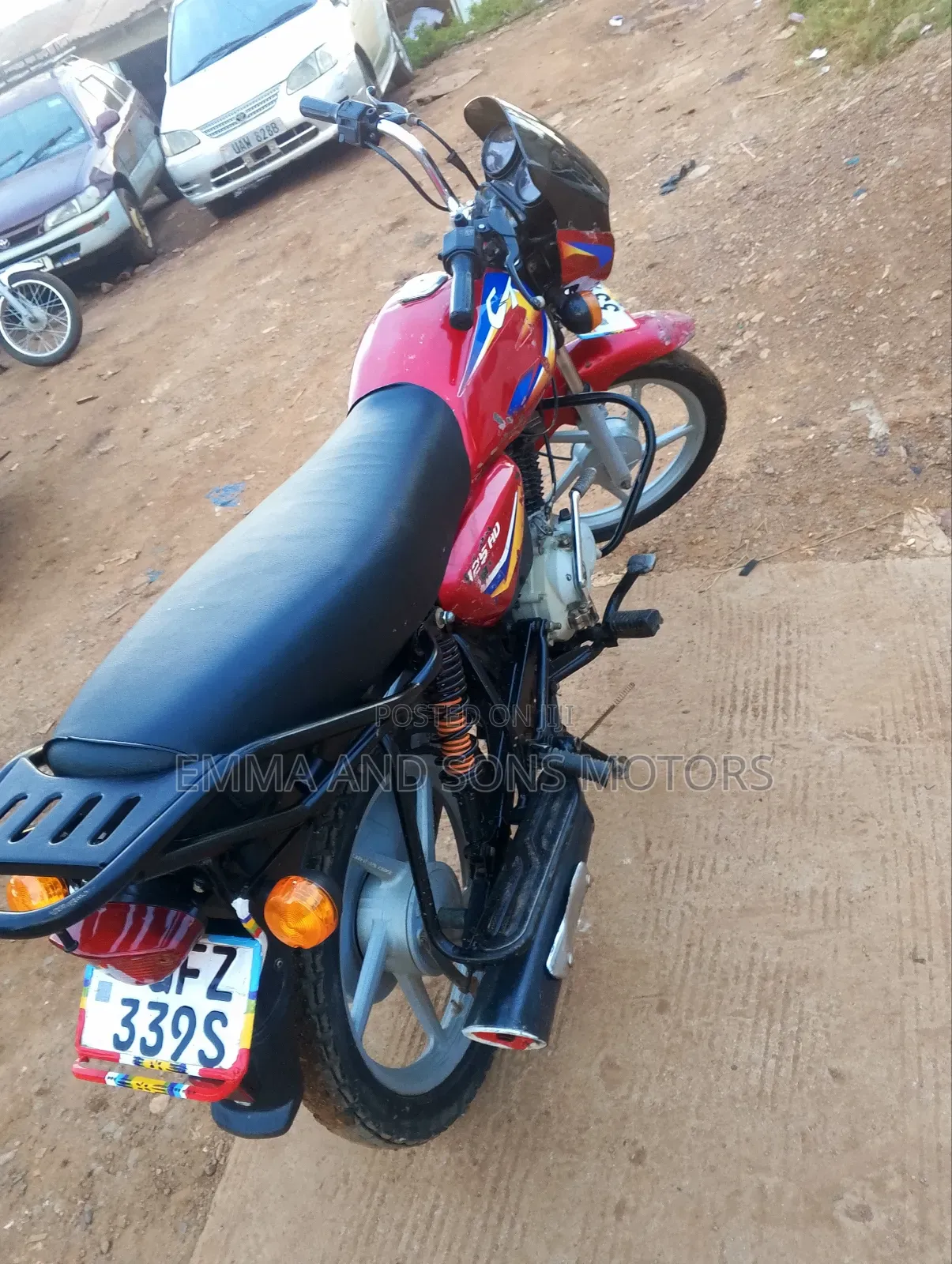 Bajaj CT 125X 2023 Red