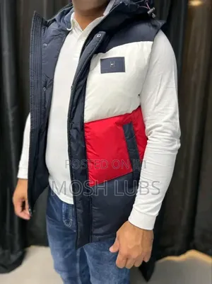 Sleeveless Jackets With Hoodies