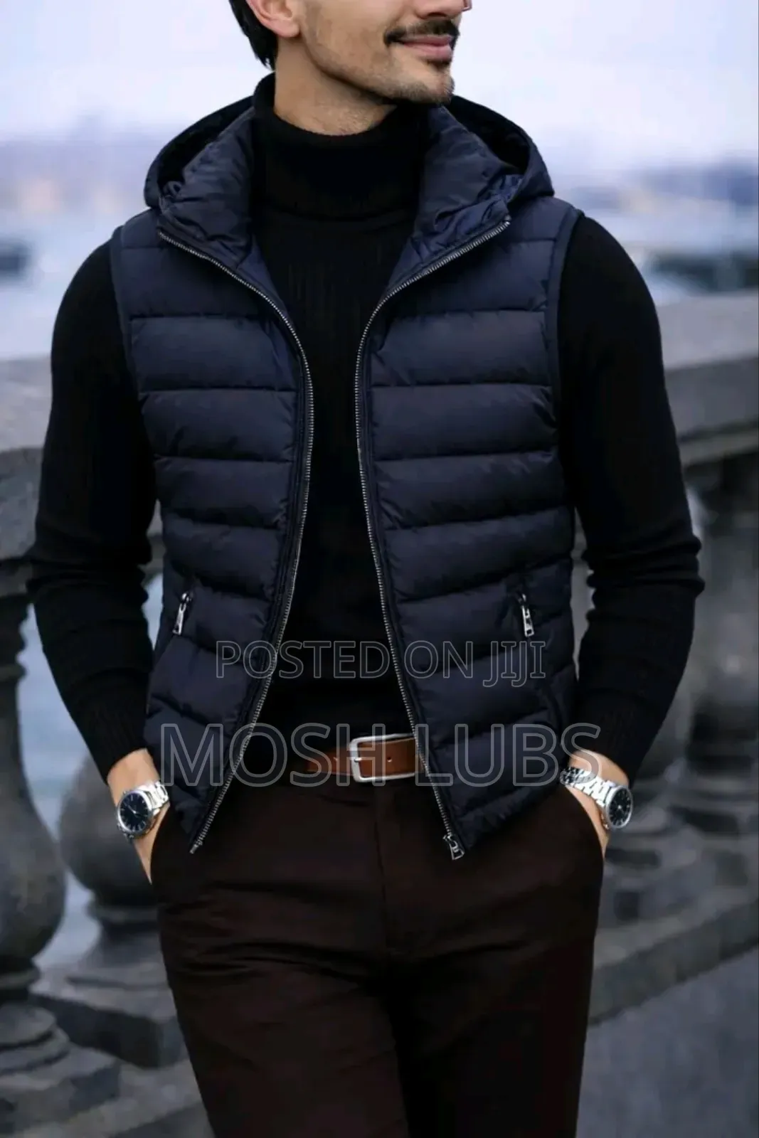 Sleeveless Jackets With Hoodies