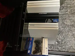 Ps4 Console Pro Edition Gra