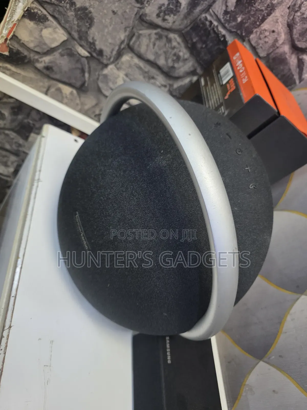 Harman Kardon Onyx Studio 8 Slightly Used