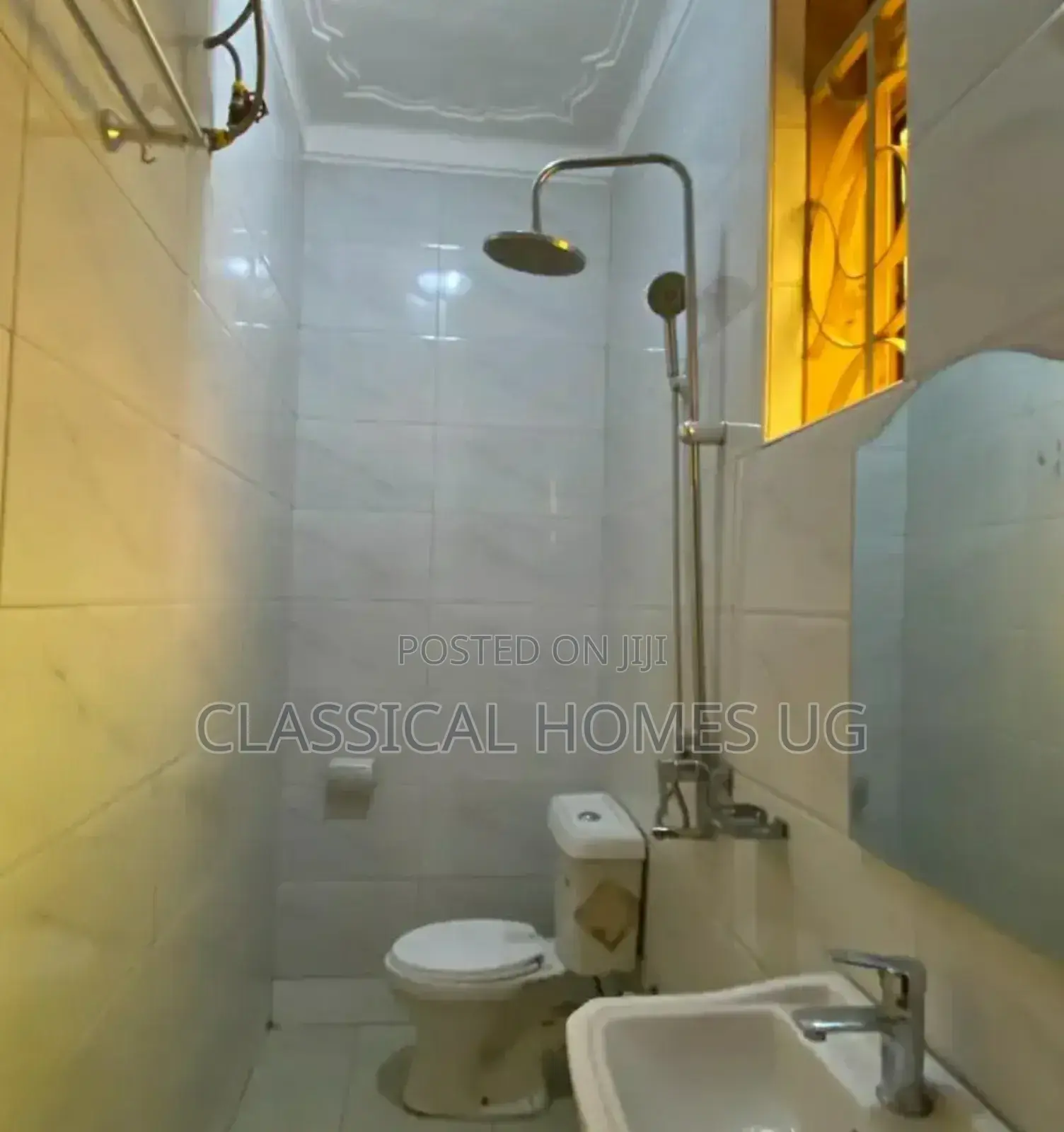 3bdrm Apartment in Muyenga, Central Division for rent