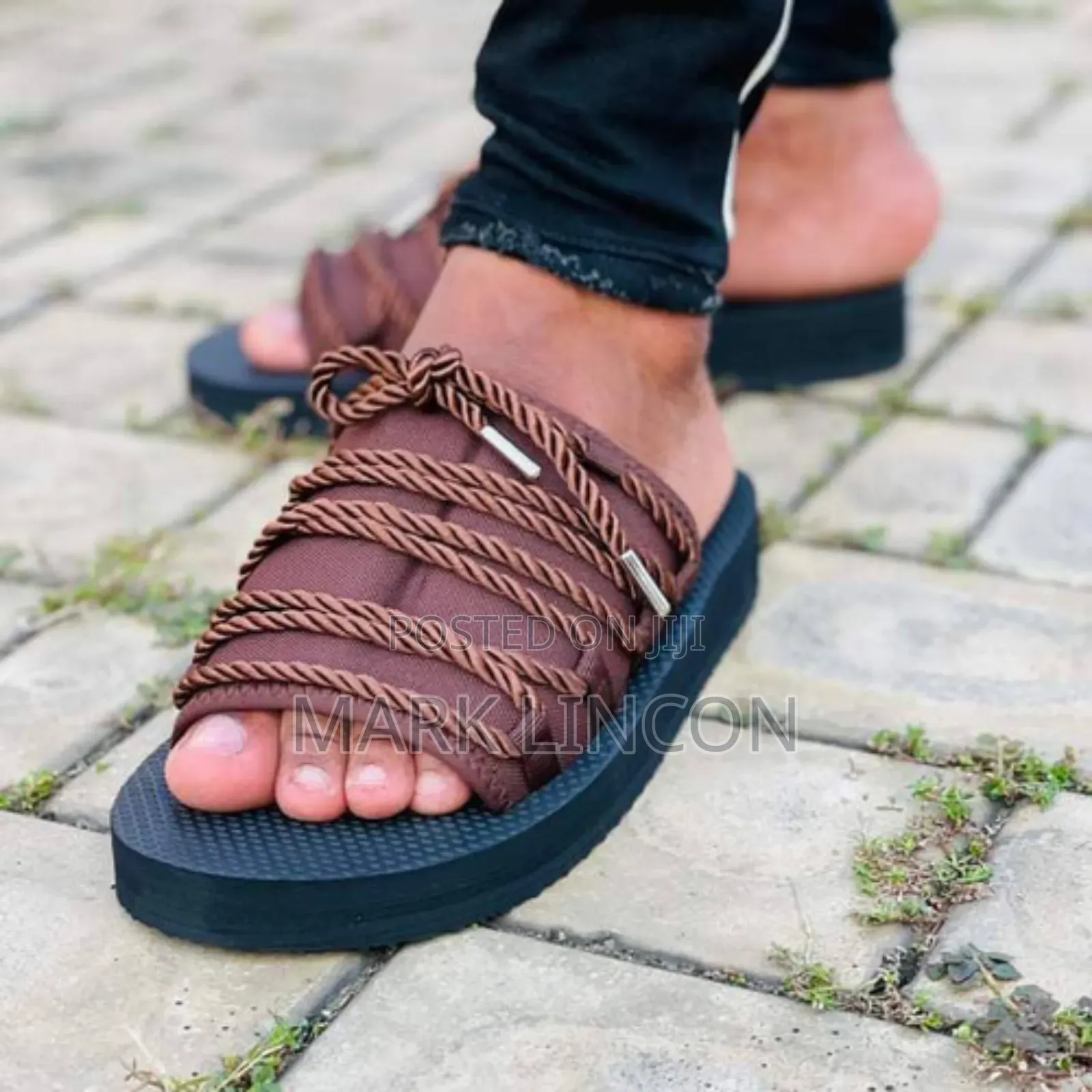 Olive Slide-Style Sandals With a Cinch Closure