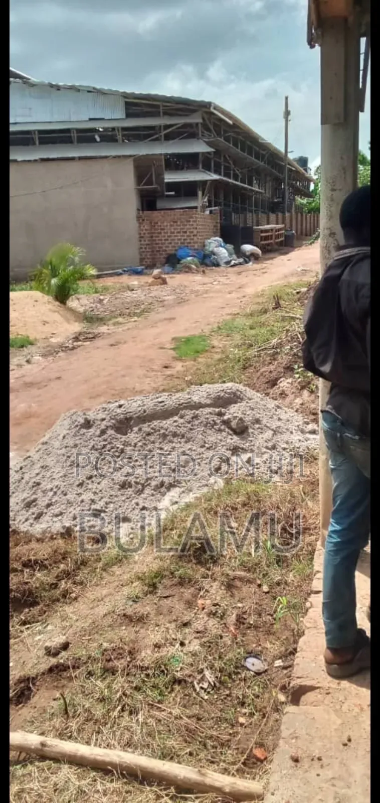 27m Plot in Wakiso, With a Land Title
