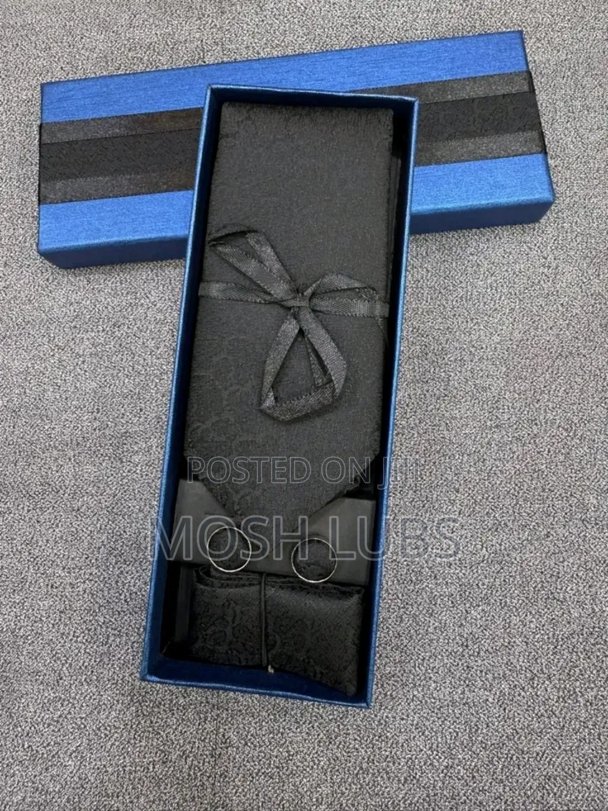 Macclesfield/Foulard Necktie