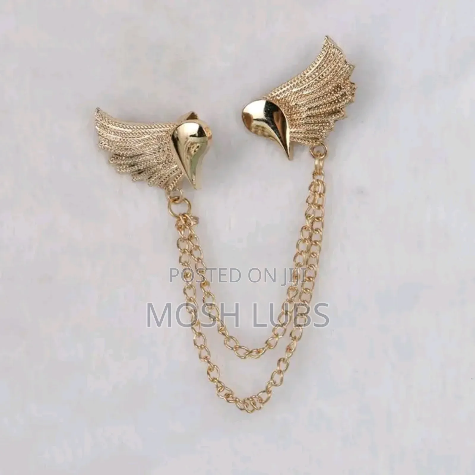 Kings Golden Suitlapel Brooche