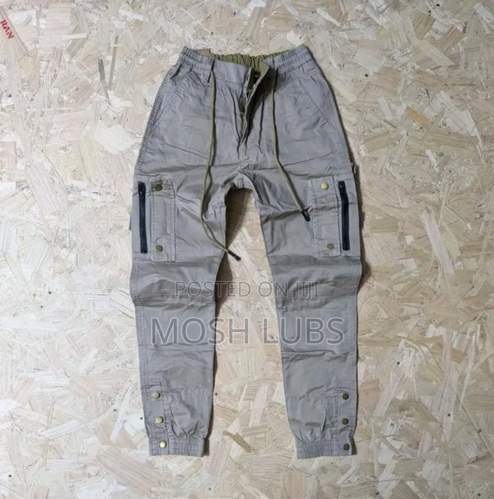 Lady's Cargos