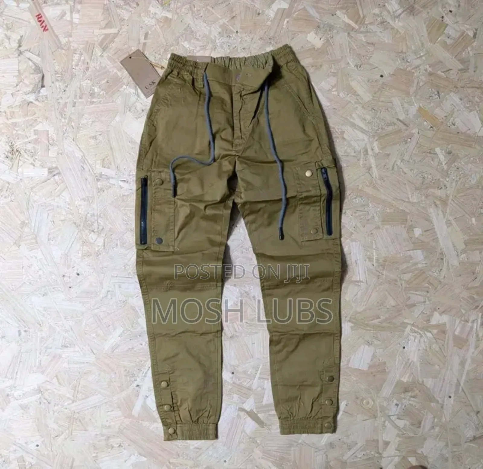 Lady's Cargos