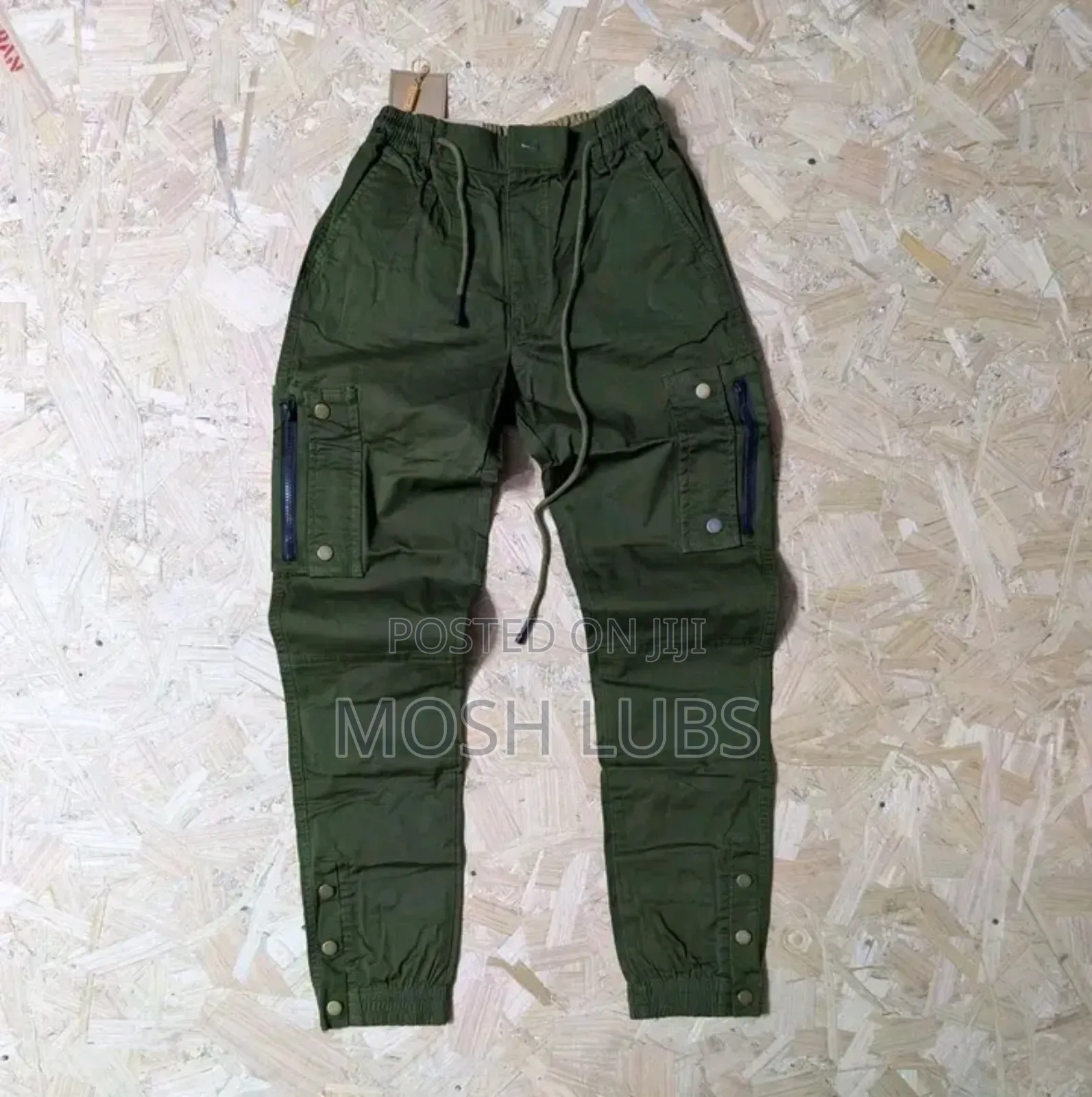 Lady's Cargos