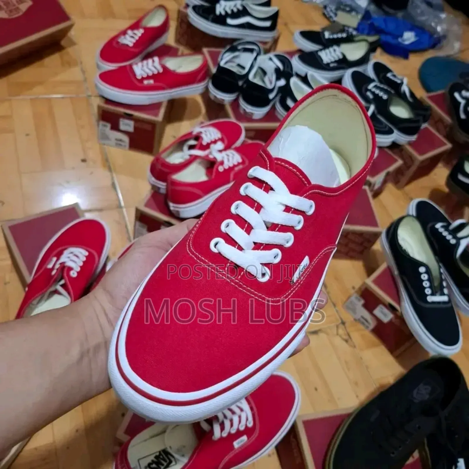 Off-White Sneaker Vans