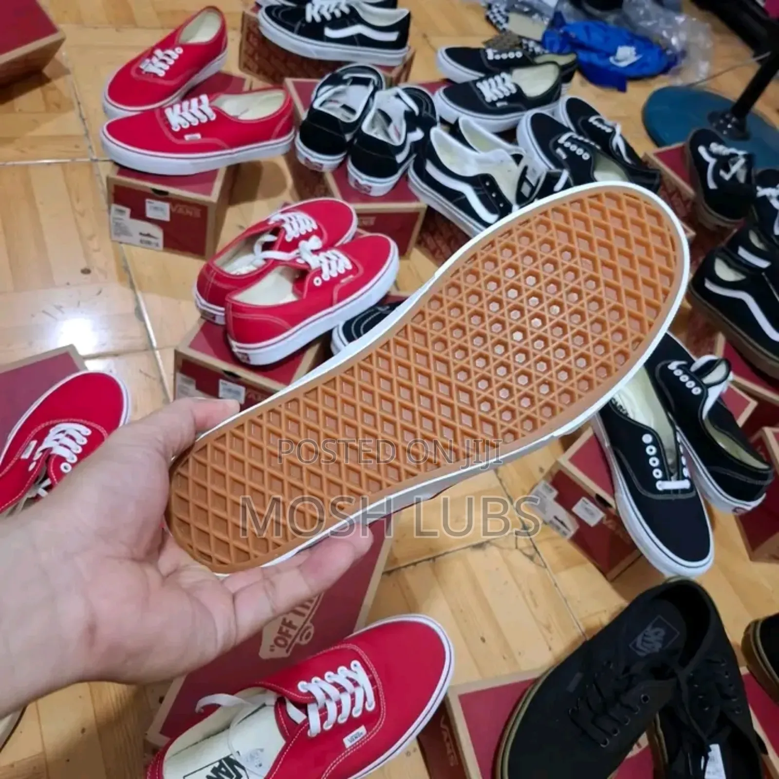 Off-White Sneaker Vans