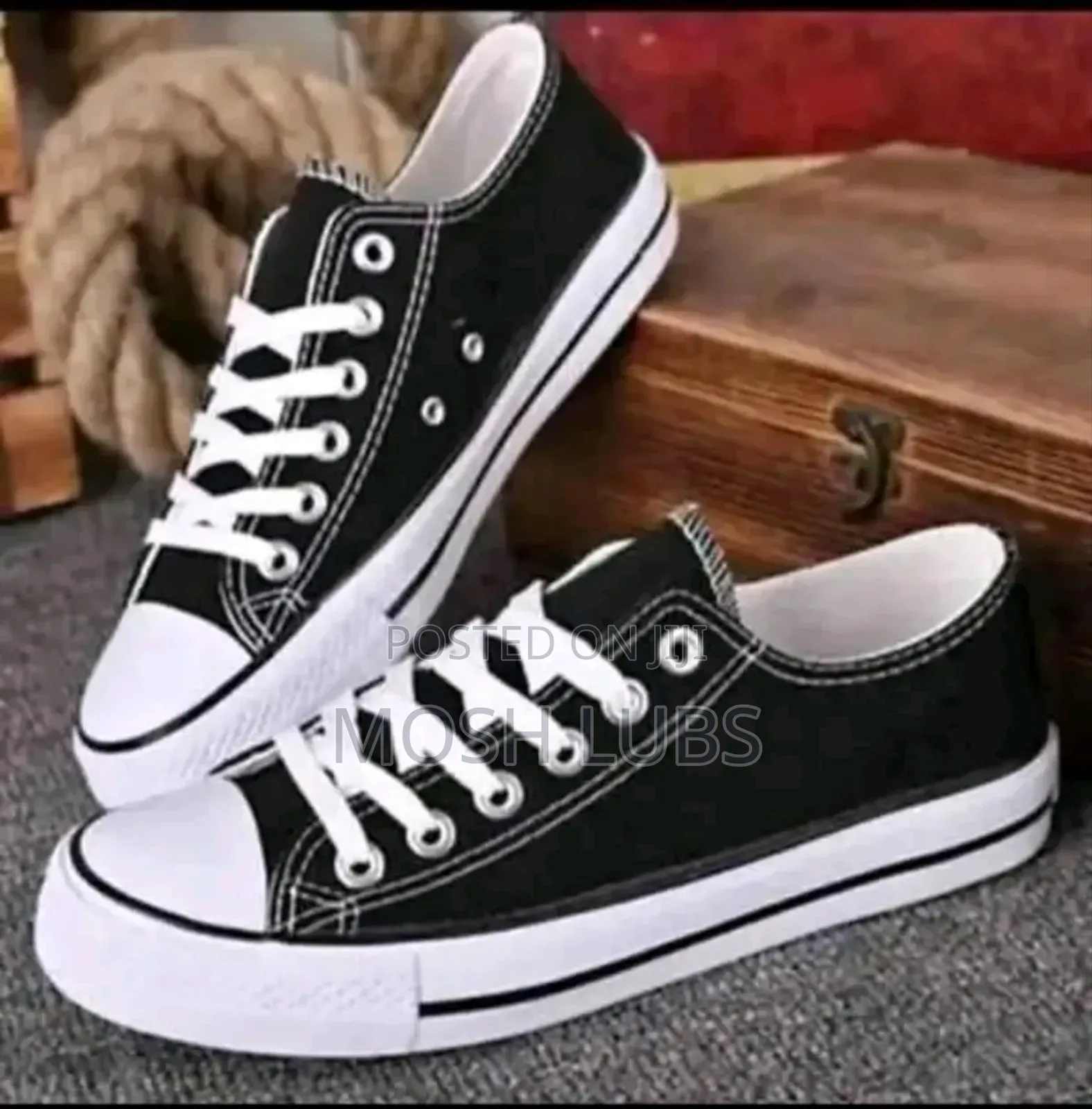 Converse Shoes With Laces
