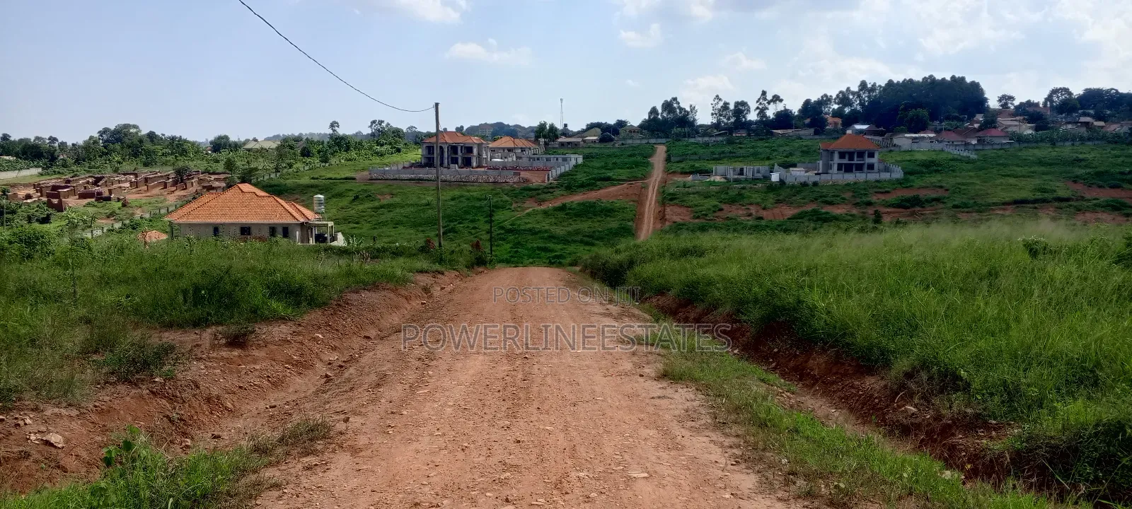 100x100ft- Plots in Gayaza-Kasangati Executive Estates.