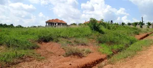 100x100ft- Plots in Gayaza-Kasangati Executive Estates.