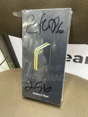 New Samsung Galaxy Z Flip6 256 GB Yellow